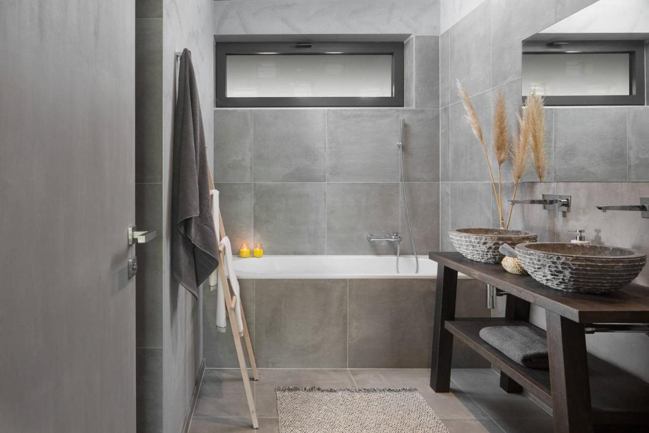 Terra Histria - Boutique Stone House Oprtalj Exterior foto